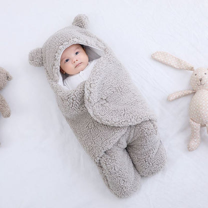 Baby Blanket and Pyjamas in Bear Design