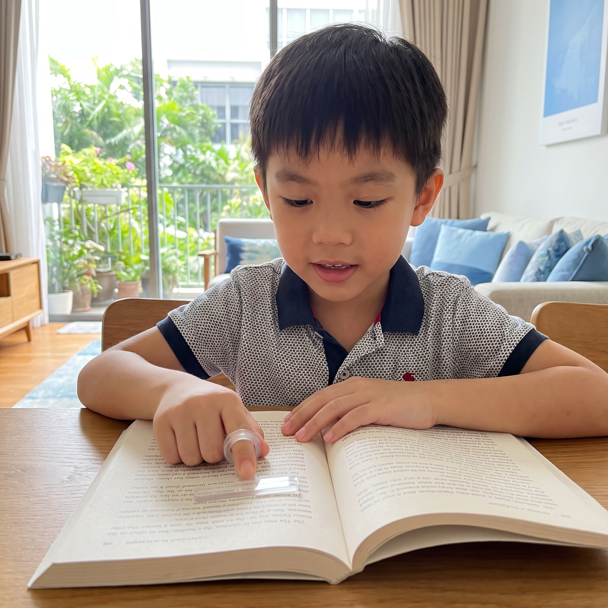 Kids’ Finger Reading Tracker – Translucent Reading Guide