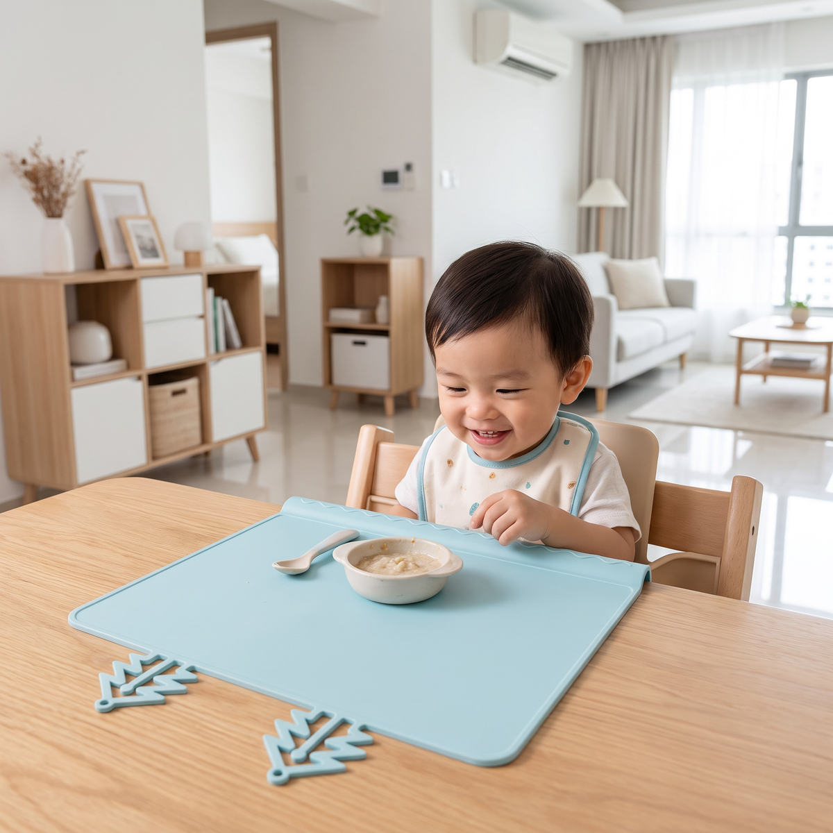 BabySafe Practical & Hygienic Silicone Baby Placemat with Raised Edge
