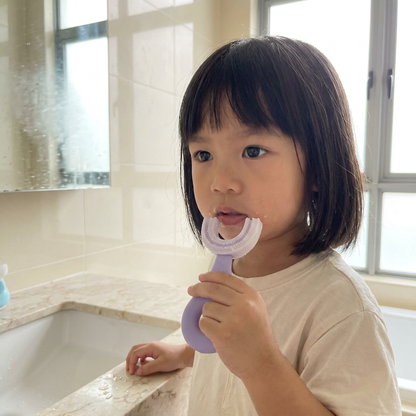 Kids’ U-Shaped Toothbrush