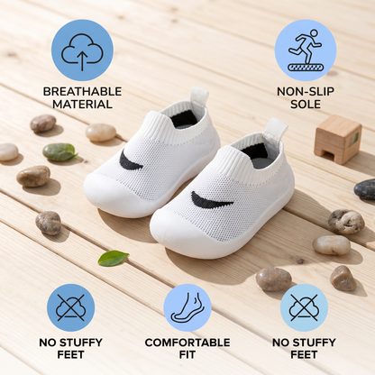 Summer baby shoes with non-slip soles and breathable material
