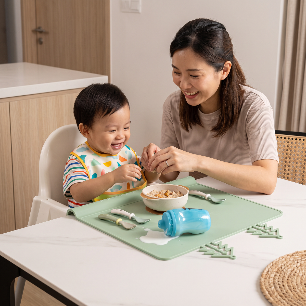 BabySafe Practical & Hygienic Silicone Baby Placemat with Raised Edge