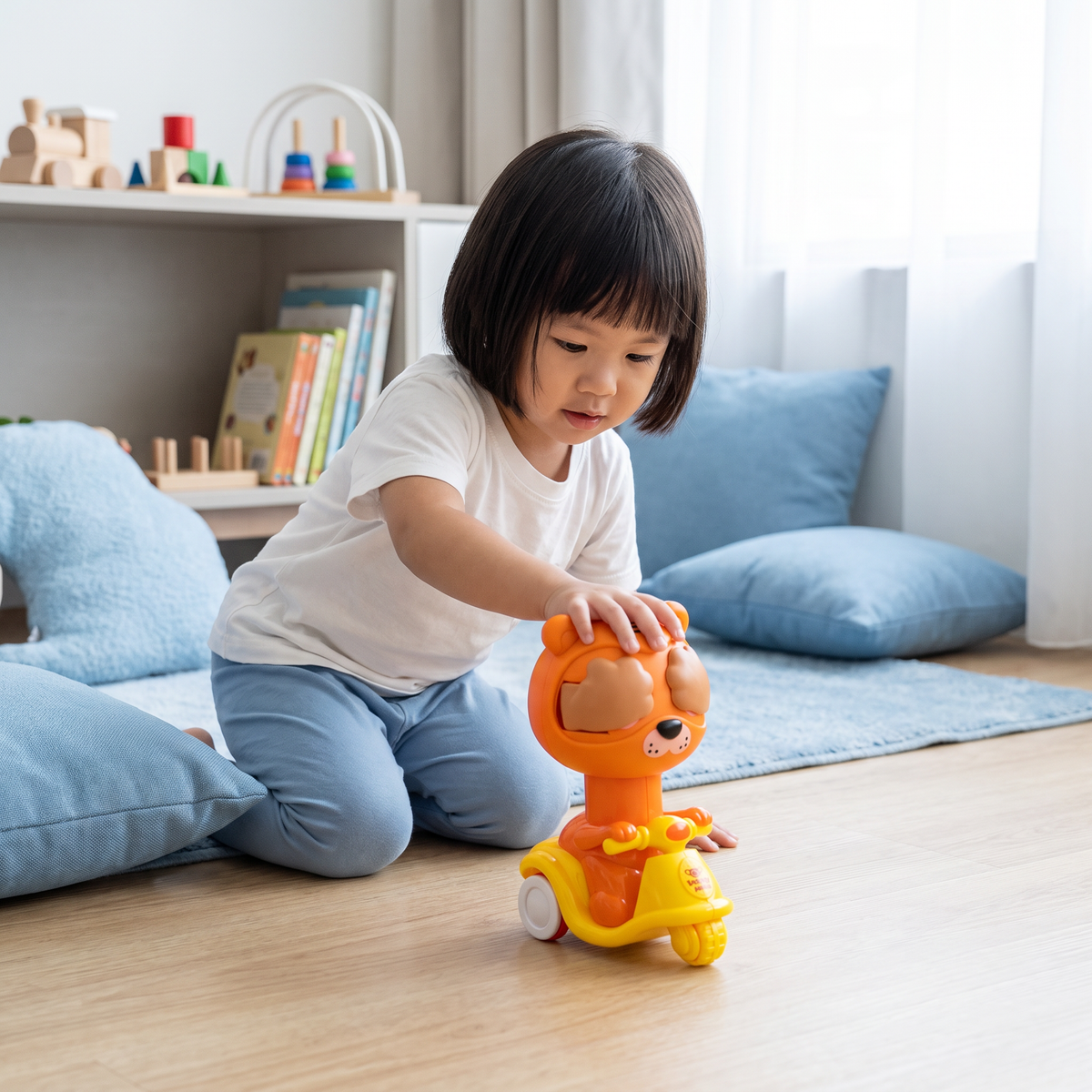 Press & Go Animal Motorcycle Toy – Cute Hide-and-Seek Character Car
