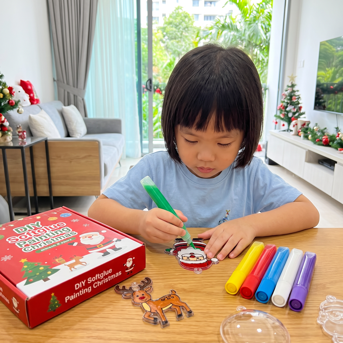 DIY Christmas No-Bake Glue Painting Ornament Craft Kit for Kids
